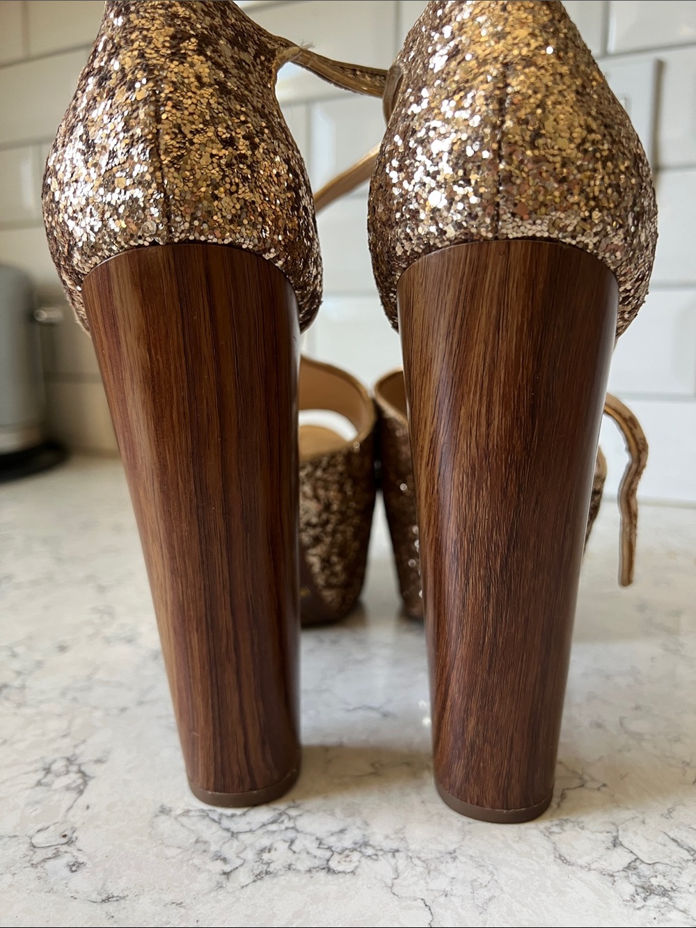Disco Gold Glitter Platform - Jessica Simpson Dani Sz 11 - Picture 6 of 9